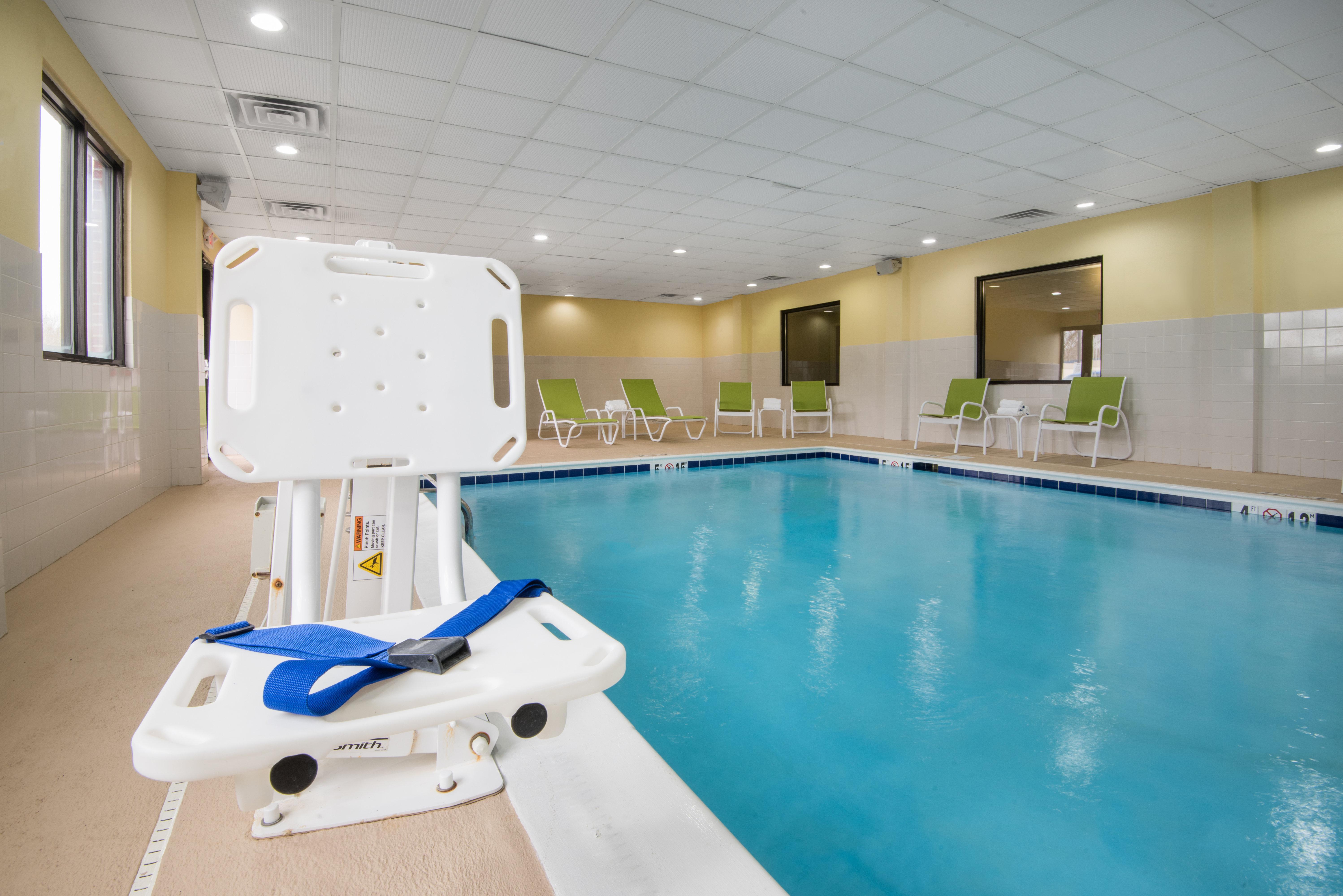Holiday Inn Express Hotel & Suites Ashland By Ihg Exteriör bild
