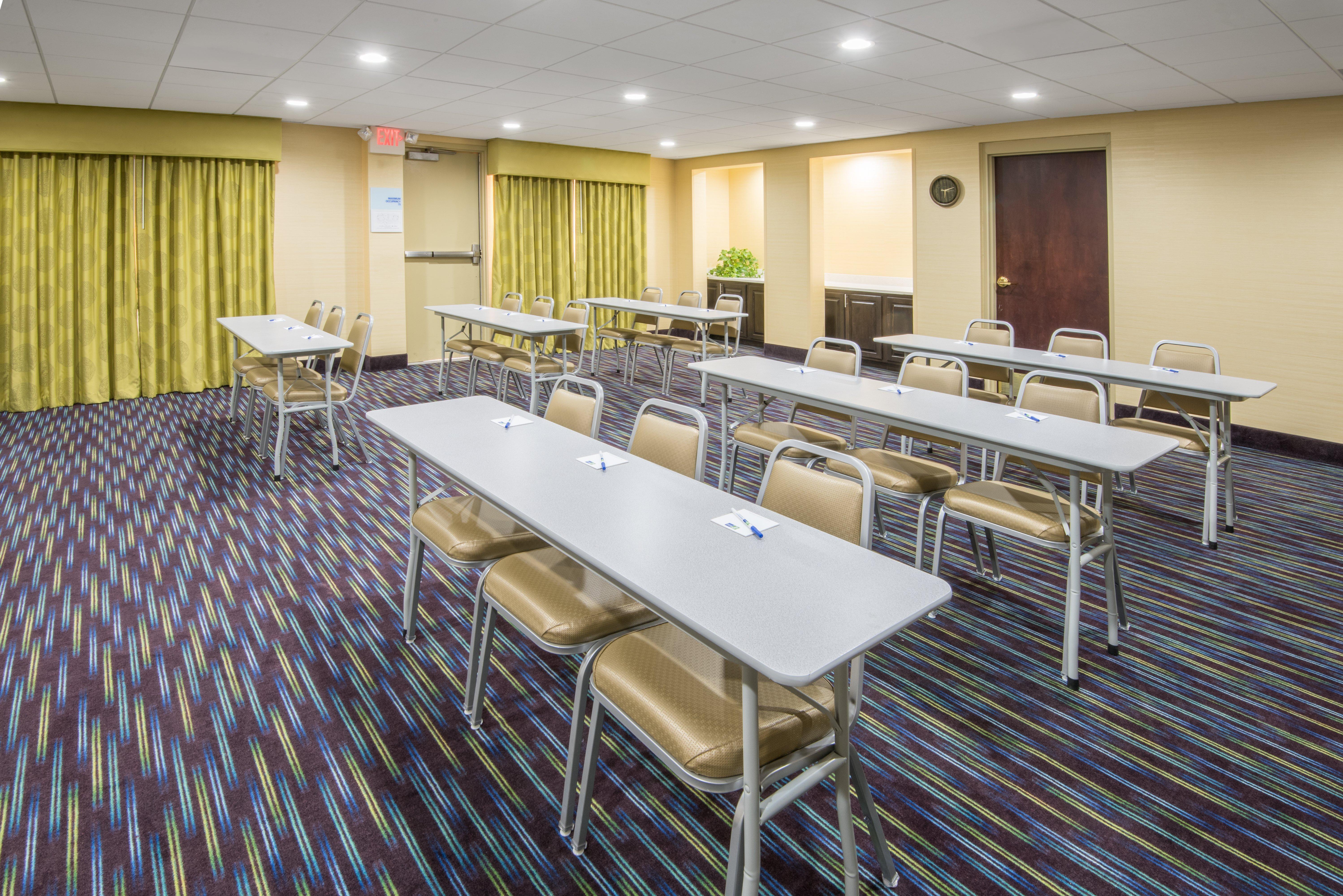 Holiday Inn Express Hotel & Suites Ashland By Ihg Exteriör bild