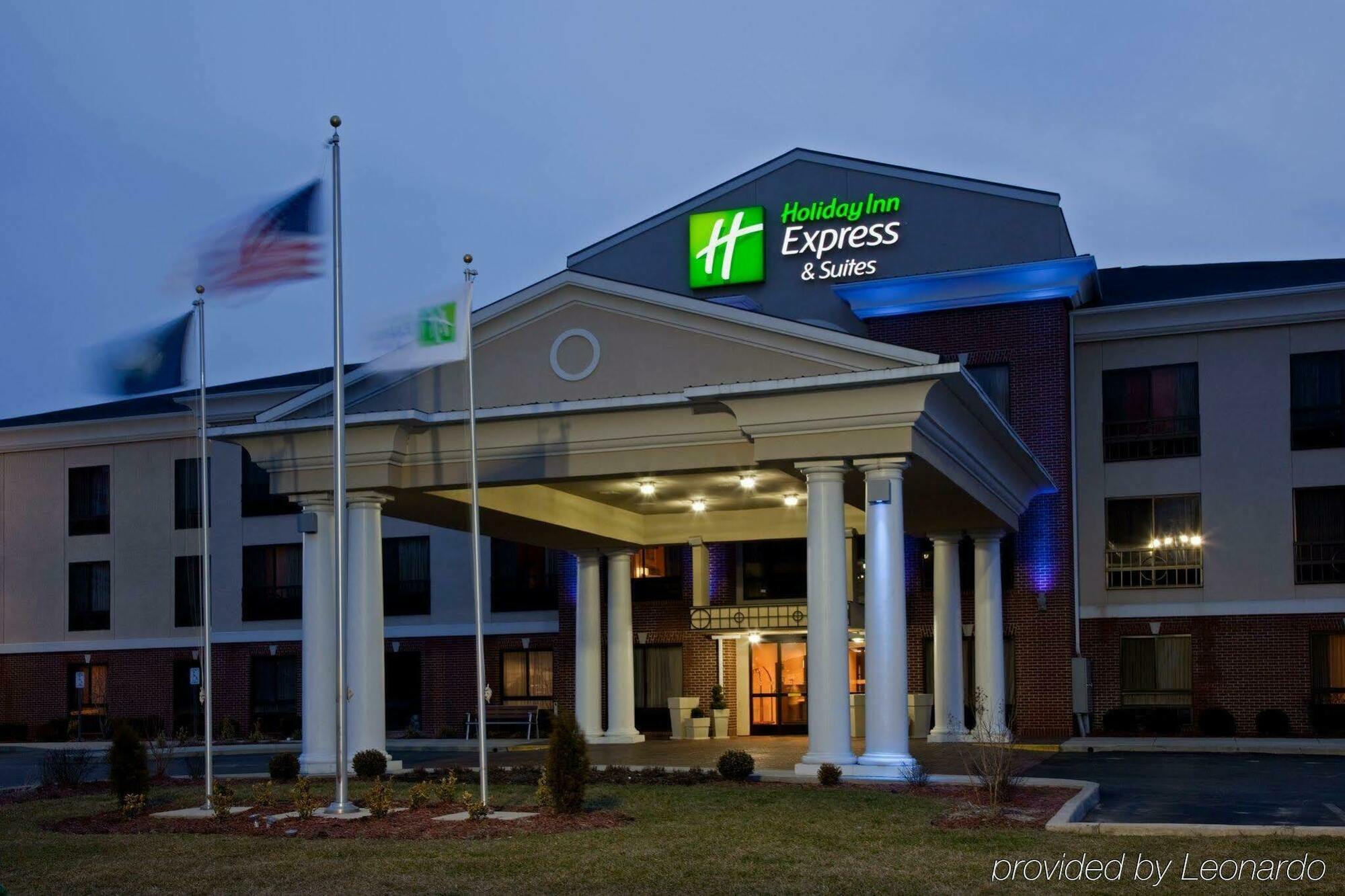 Holiday Inn Express Hotel & Suites Ashland By Ihg Exteriör bild